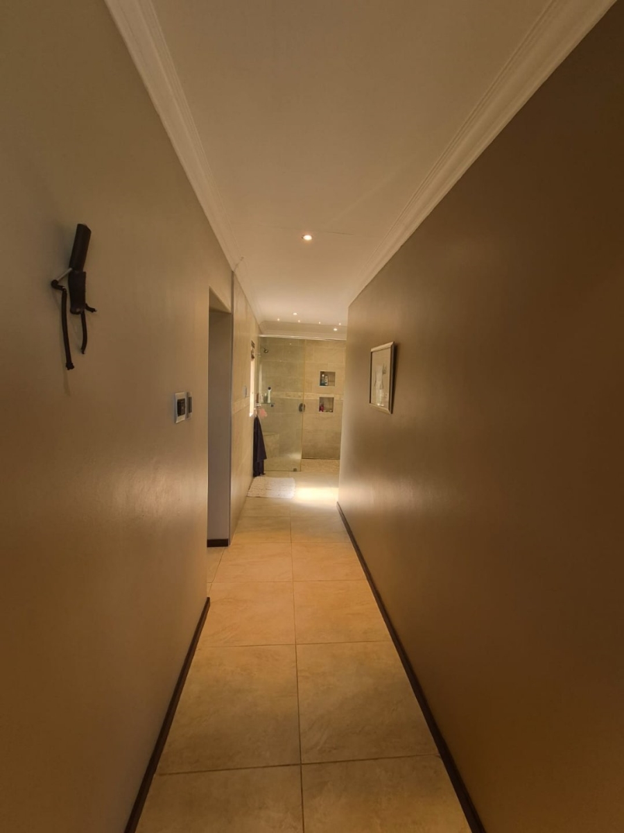 5 Bedroom Property for Sale in Blue Bend Eastern Cape